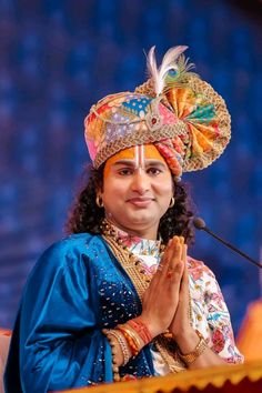 Aniruddhacharya photo