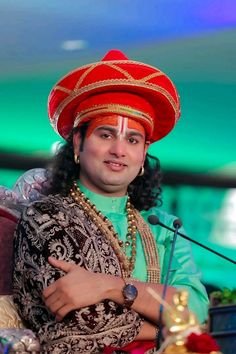 Aniruddhacharya photo