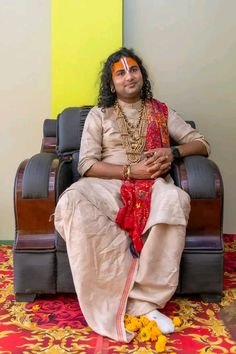 Aniruddhacharya photo