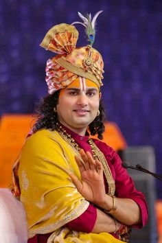 Aniruddhacharya photo