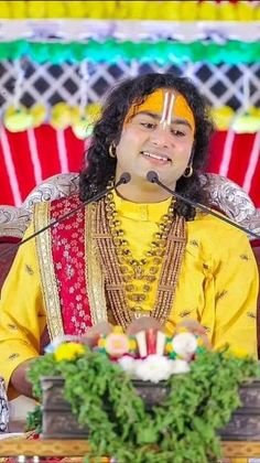 Aniruddhacharya photo