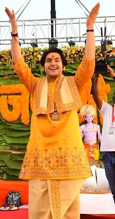 Dhirendra Krishna Shastri Wallpaper