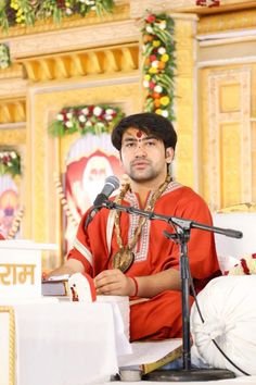 Dhirendra Krishna Shastri Wallpaper